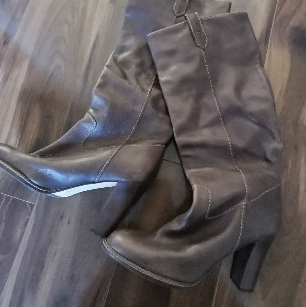 Banana republic boots